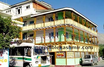 Hotel De-Zojila Kargil